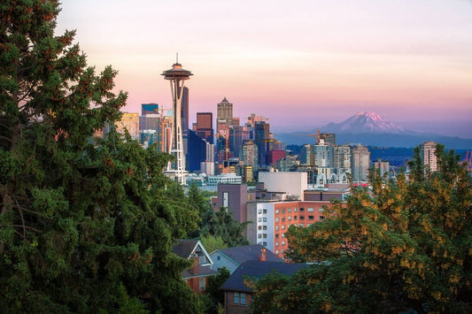 Wondering what to pack for Seattle? Here is the city skyline, complete with Mount Rainier in the background.